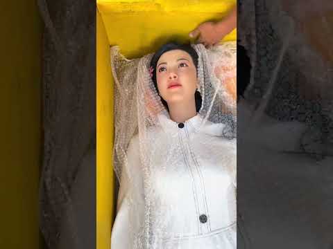 Beautiful wax figure silicone statue factory real shot video