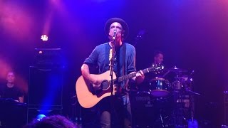 Travis play &#39;Tied To The 90s&#39; off the cuff for a fan at the Bristol O2 Academy 2013