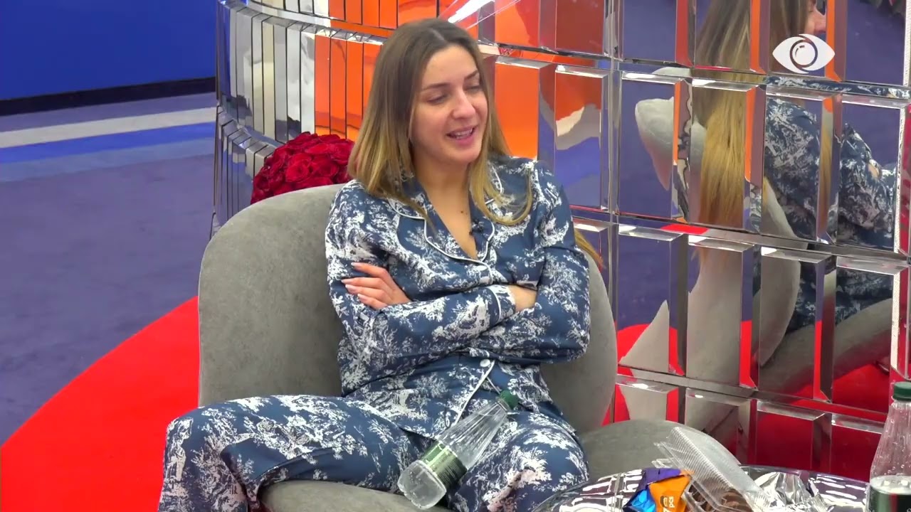 “O dritë, hajde të të përqafoj…”/ Juela vrapon në krahët e Artanit