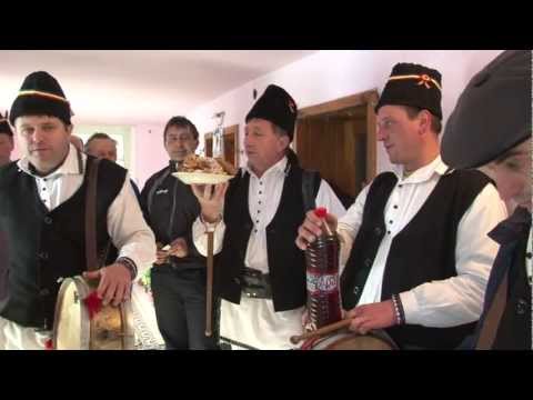 Dubasii de la Bacea - Obiceiuri de Craciun 2012