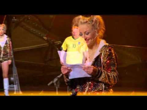 FESTIVAL DU RIRE SENAS 2012.wmv