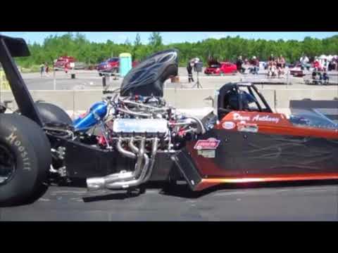 Nitrous Dragster BLOWS down the track !
