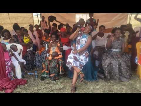Lady Dianah Performing  Live in Kasese