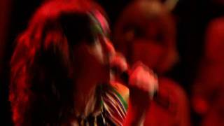 Björk - Earth Intruders (Live In Paris) Voltaic 2009.-{video HQ}