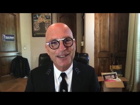 ハウィー・マンデル、「アメリカズ・ゴット・タレント」の「最も驚くべき、最も奇妙な」シーズンに出演 (Howie Mandel on the ‘Most Amazing and Weirdest’ Season of ‘America’s Got Talent’)