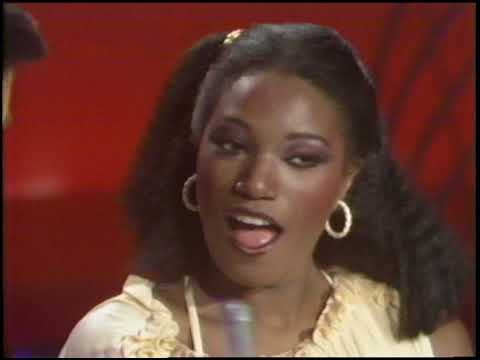 American Bandstand 1979- Interview Bonnie Pointer