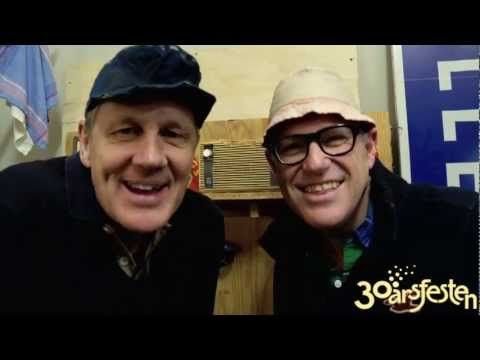 Inför 30-ÅRSFESTEN med Galenskaparna och After Shave. Del 3: Dekoren i rekvisitaförrådet