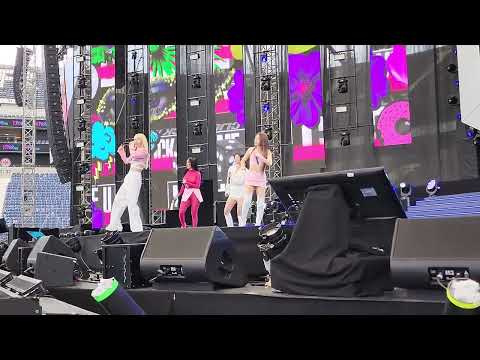 MAMAMOO (마마무) - HIP | 220515 | KPOP.FLEX FRANKFURT | [FANCAM]