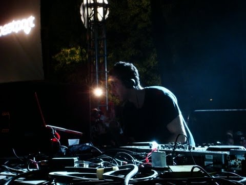 Dubfire plays Diego Quintero & Greg Slaiher - Grand Mendez @ Movement 2013 DEMF (Detroit)