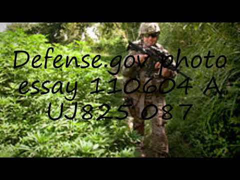 How to pronounce Defense.gov photo essay 110604 A UJ825 087 in English?