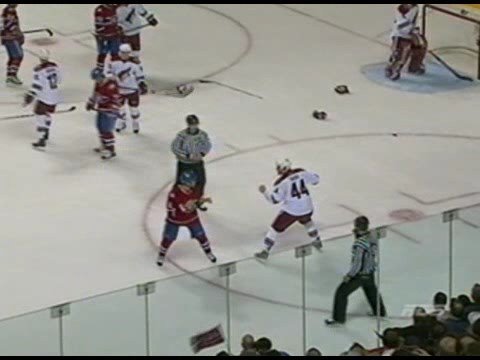 Kurt Sauer vs Tom Kostopoulos Oct 18, 2008