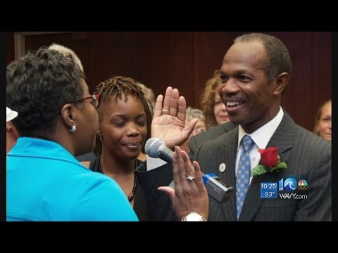 New mayor of Hampton sworn in Wednesday