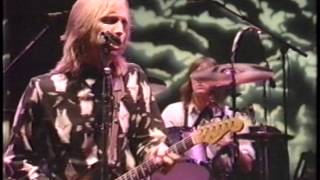 Tom Petty & The Heartbreakers - Don't Do Me Like That