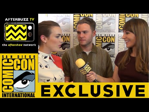Iain de Caestecker and Elizabeth Henstridge (Agents of SHIELD) @ San Diego Comic Con 2015