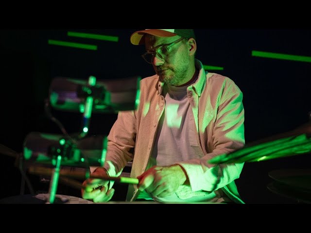 Felix Schlarmann - Skins & Wires