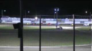 preview picture of video 'Whip City Speedway : Modified Lites Feature Race 9/5/10'