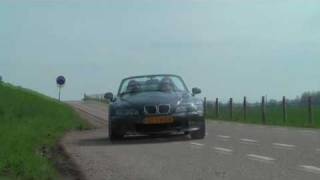 preview picture of video 'BMW Z3 3.0i cruising Bunschoten (NL)'