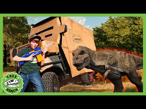 🦕Giant Life Size T-Rex In The Park!😮 | T-rex Ranch | Superhero Cartoon for Kids | Moonbug Kids