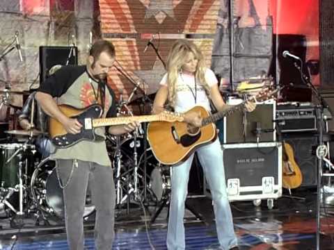 Pauline Reese - Cowboy Way (Live at Farm Aid 2006)