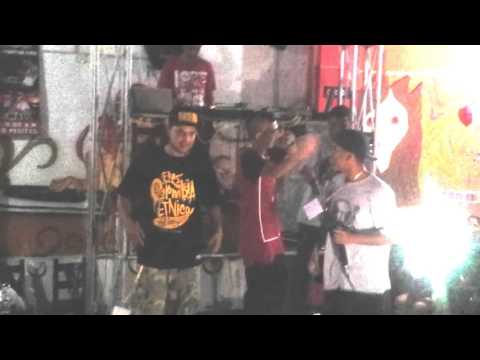 LOBAR MC/PATRON MC  Vs. BIGKILLA/MC FLAKO - SEMIFINAL - LEVEL_UP ( BATALLA DE LOS DIOSES ).