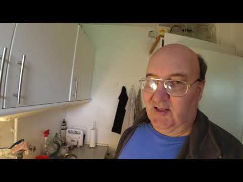 MongoTV_6904 - PENGE ER BENZIN OG KILOMETER - BLANDER SAFTEVAND TIL WEEKEND