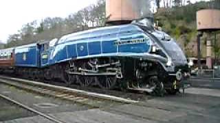 preview picture of video 'Severn Valley Railway Sir Nigel Gresley'