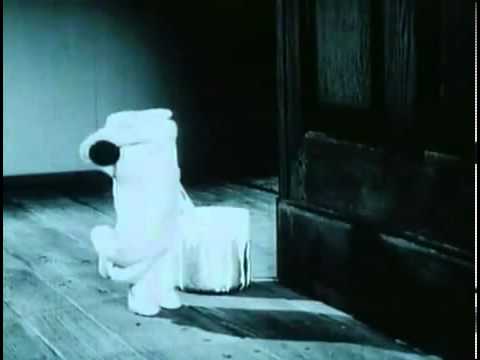 Thumbnail of the video: Zaniklý svět rukavic (1982) - ukázka