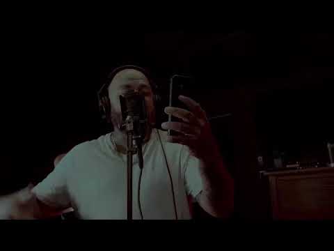 J-Bru getting new album ready.  Mini Doc Episode #lovemenowbeforeimgone