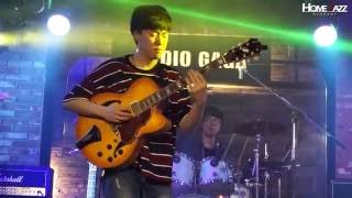 [홈재즈 777 콘서트] 김도훈 - Just Chillin' (Norman Brown)