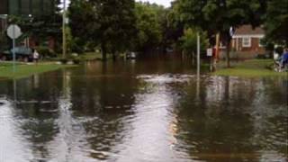 preview picture of video 'Westchester  Flooding  2010'