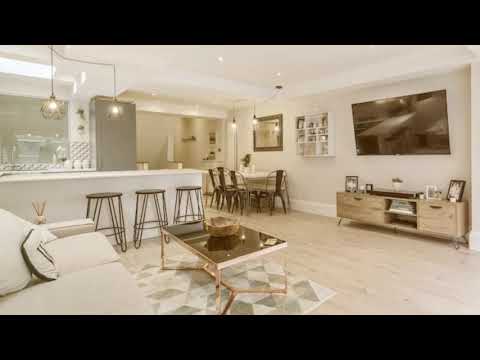 Clapham Construction Service video.