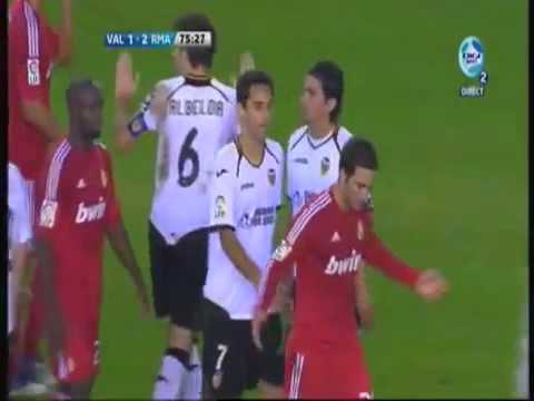 Real Madrid Vs Valencia 3 2 All Goals and Highlight - 19-11-2011