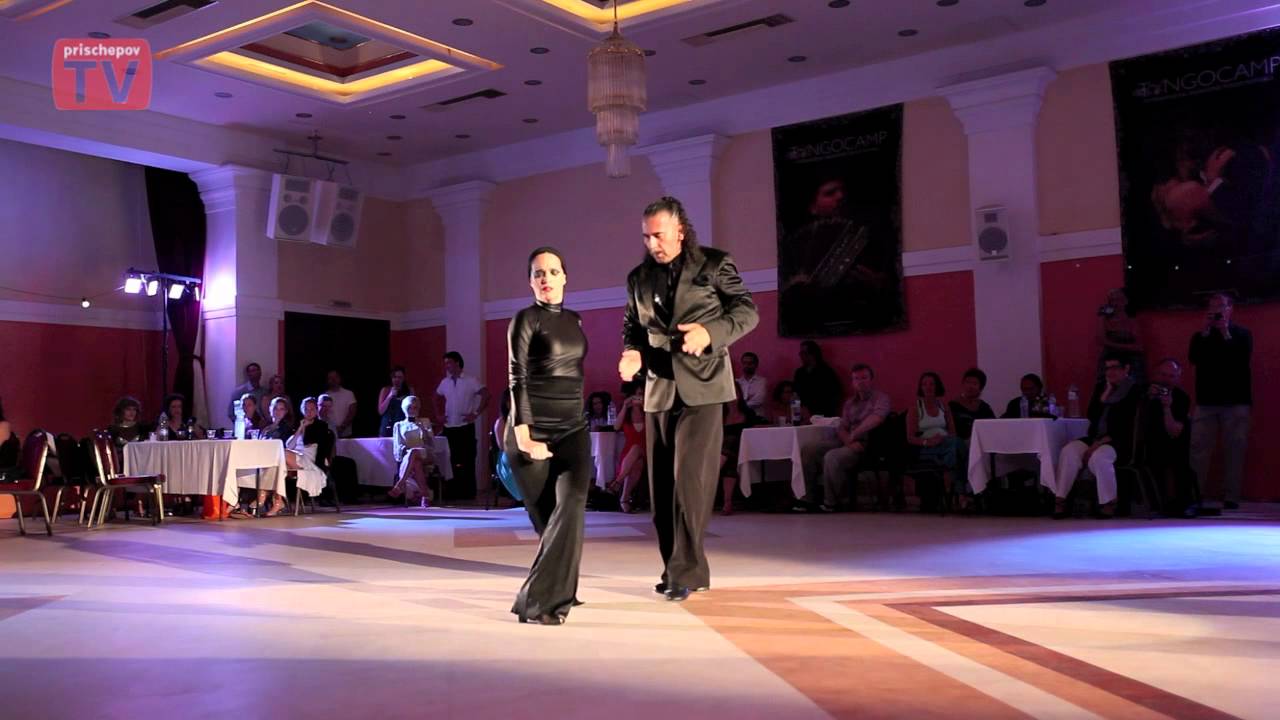 Eduardo Capussi & Mariana Flores (3-3) Tangocamp Greece 16-20 june 2011 - Evia Island