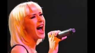 Christina Aguilera and Celine Dion - the prayer by Freya