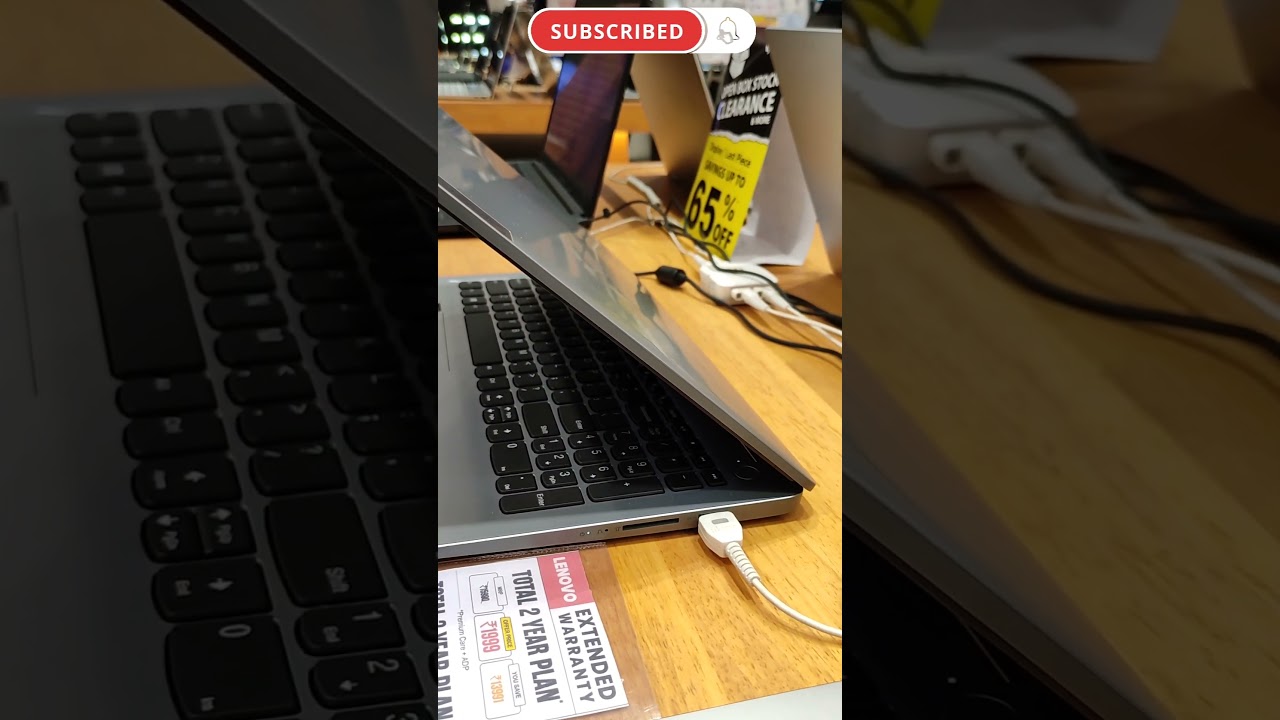 Lenovo Ultrabook gris argenté fin et léger video thumbnail