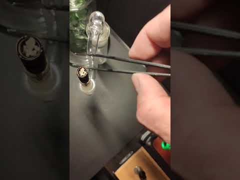 CBD Crystals with Dynavap Dynacoil and Reanice 27cm bong