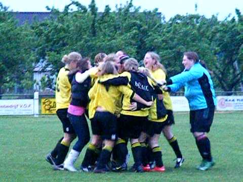 Uchta Da1 - Roda ´28 Da2 - 14-05-2009 - Juichen a.s. kampioenen !!