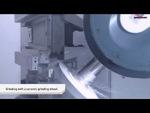 Вертикальный фрезерный пятиосевой обрабатывающий центр с ЧПУ DMG MORI DMU 125 FD monoBLOCK - Видео c Youtube №2