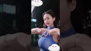 【おっぱい】乳揺れダンス 大きいですｗ tiktok #Shorts