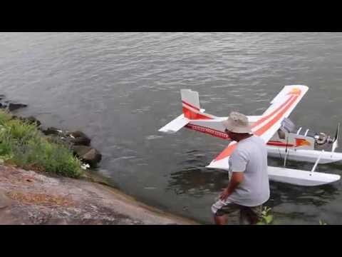 Rc Turboprop on floats PC-6 Pilatus Jetcat  - Maiden flight