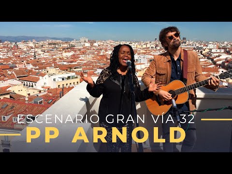 P.P. Arnold |Baby Blue | Escenario Gran Vía 32