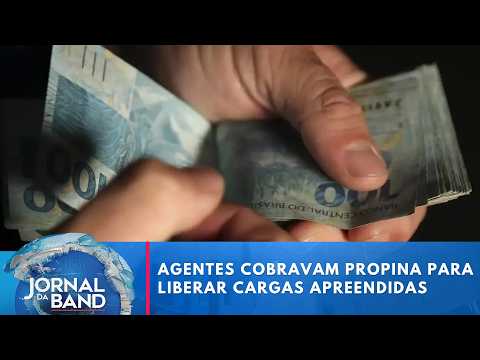 Policiais civis são presos por cobrar propina para liberar cargas