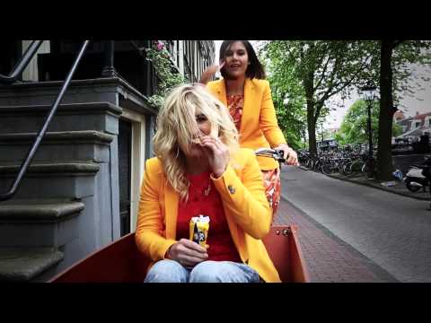 Britt en Ymke - We gaan deurrr!