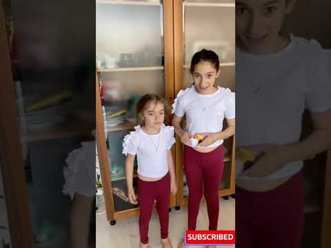 Pisica noastră ne pregătește o surpriza! Cati puiuți va fata?!