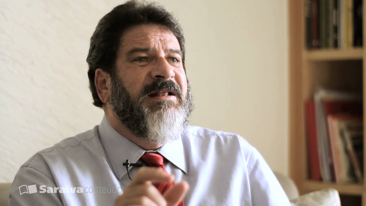 Para ler... Mario Sergio Cortella fala sobre Sócrates