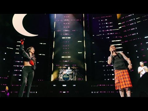 OYE MUJER - Maria Becerra & Ke Personajes ❌️ En Vivo (Movistar Arena)