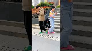 신발 밑창 떨어졌다고 버리지 마세요, 이걸로 붙이면 끝