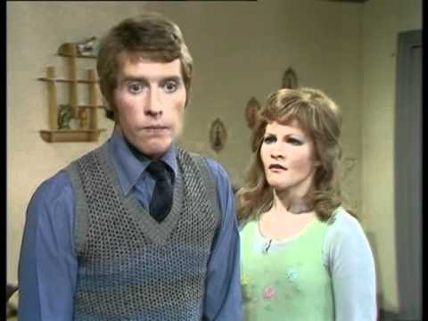 download lagu mp3 mp4 Frank Spencer, download lagu Frank Spencer gratis, unduh video klip Frank Spencer