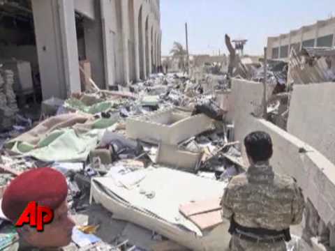 Car bombs hit Iraqi troops before Shiite funeral