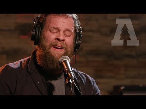Jeffrey Martin - Poor Man | Audiotree Live